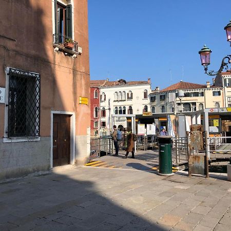 San Stae Charming Apartment Gran Canal Velence Kültér fotó