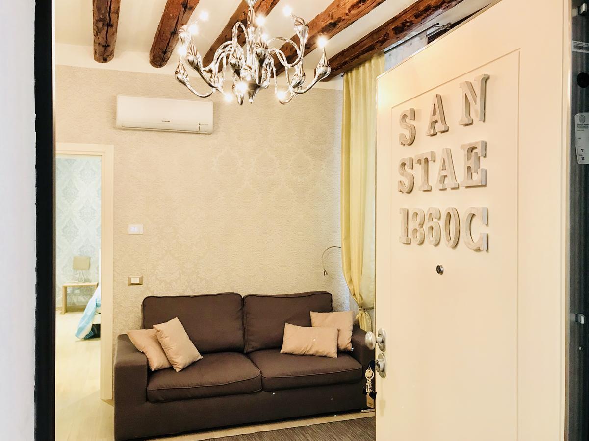 San Stae Charming Apartment Gran Canal Velence Kültér fotó